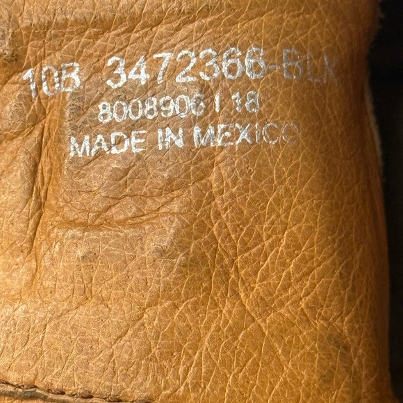 Frye Tyler Engineer Women’s Black Ankle Boot Size 10B - Picture 15 of 16